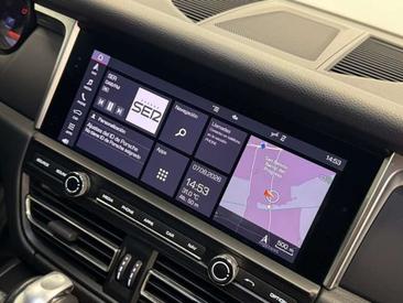 Porsche Macan Electrique — photo 22