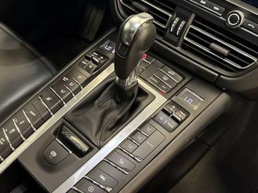 Porsche Macan Electrique — photo 26