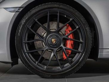Porsche 991 I GTS — photo 25