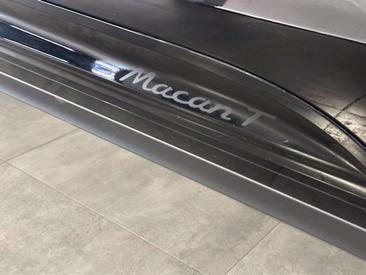 Porsche Macan Electrique Base — photo 9