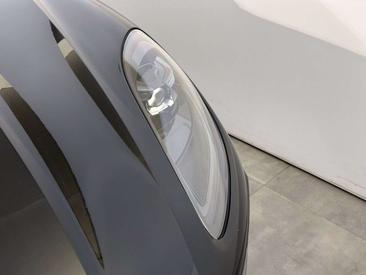 Porsche Macan Electrique Base — photo 13