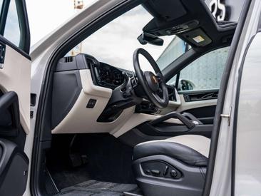 Porsche Cayenne III E-Hybrid — photo 15