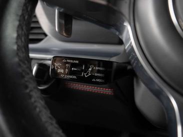 Porsche Panamera II GTS — photo 19