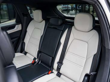 Porsche Cayenne III E-Hybrid — photo 19