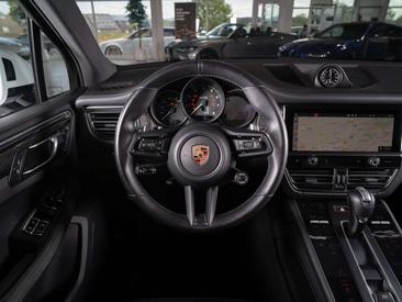 Porsche Macan Electrique GTS — photo 13