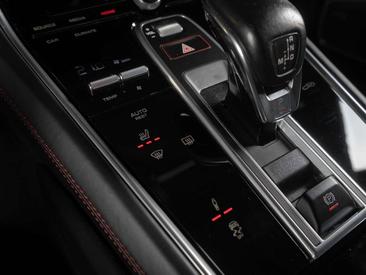 Porsche Panamera II GTS — photo 24