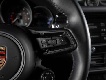 Porsche Macan Electrique GTS — photo 20