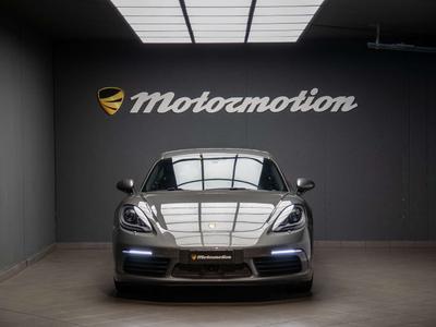 Porsche 718 Cayman