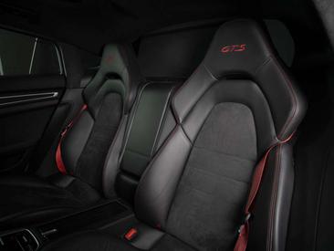 Porsche Panamera II GTS — photo 26