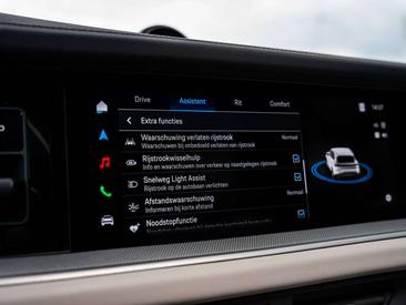 Porsche Cayenne III E-Hybrid — photo 26