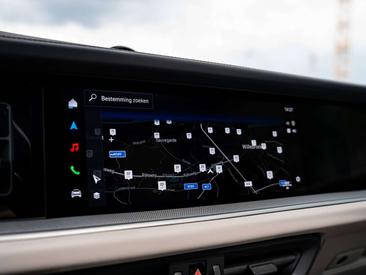 Porsche Cayenne III E-Hybrid — photo 27