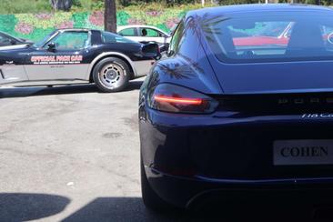 Porsche 718 Cayman — photo 28