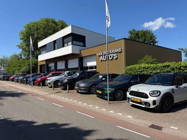 Porsche Macan Electrique Base — photo 33