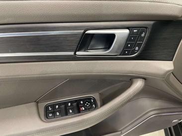 Porsche Panamera II Platinum Edition E-Hybrid — photo 46