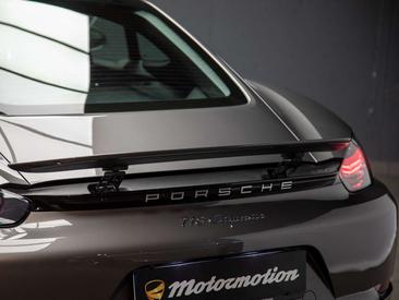 Porsche 718 Cayman — photo 12