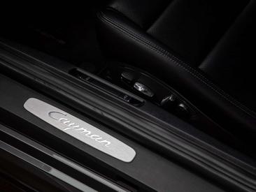 Porsche 718 Cayman — photo 16