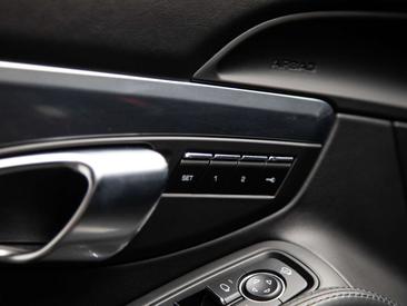 Porsche 718 Cayman — photo 18