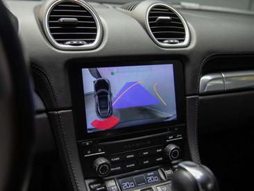 Porsche 718 Cayman — photo 24