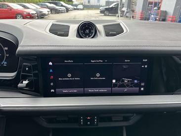 Porsche Cayenne III E-Hybrid — photo 28