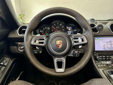 Porsche 718 Spyder — photo 9