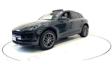 Porsche Macan Electrique Base — photo 31