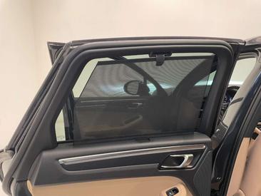 Porsche Macan Electrique Base — photo 32
