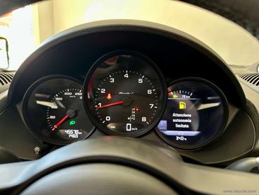 Porsche 718 Spyder — photo 12