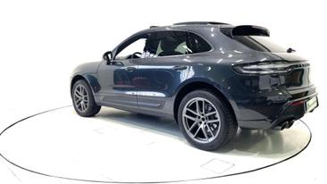 Porsche Macan Electrique Base — photo 37
