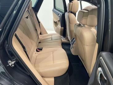 Porsche Macan Electrique Base — photo 39