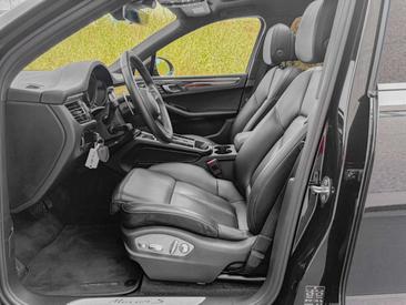 Porsche Macan Electrique S — photo 11