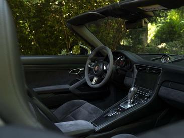 Porsche 991 II GTS — photo 9