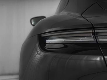 Porsche Taycan 4S — photo 25