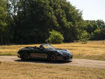 Porsche 991 II GTS — photo 17