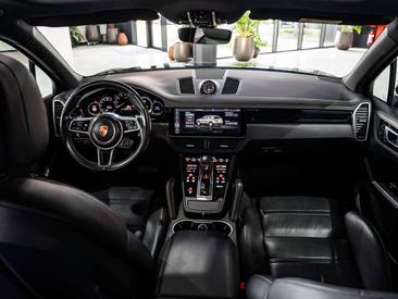 Porsche Cayenne III E-Hybrid — photo 10