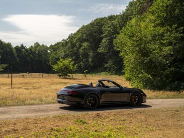 Porsche 991 II GTS — photo 28
