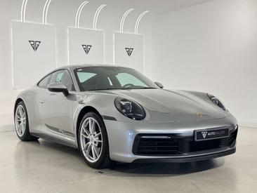 Porsche 992 I Carrera — photo 2
