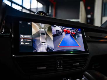 Porsche Cayenne III E-Hybrid — photo 23