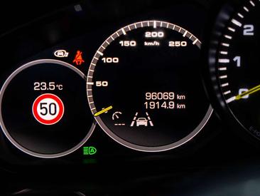 Porsche Cayenne III E-Hybrid — photo 24