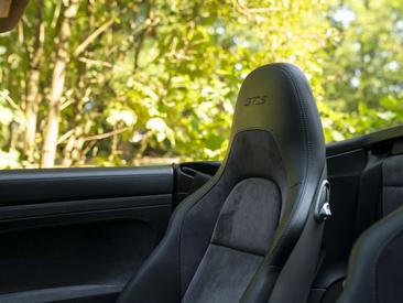 Porsche 991 II GTS — photo 39