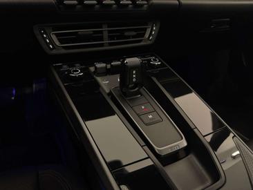 Porsche 992 I Carrera — photo 19