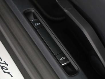 Porsche Boxster GTS — photo 14
