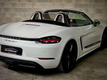 Porsche 718 Spyder — photo 19