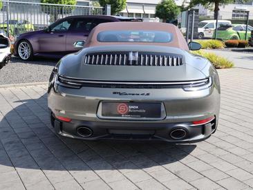 Porsche 992 I Carrera 4S — photo 34