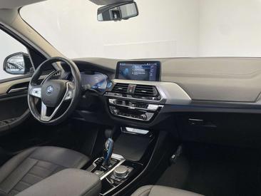 BMW iX3 Executive EDrive40 — photo 13