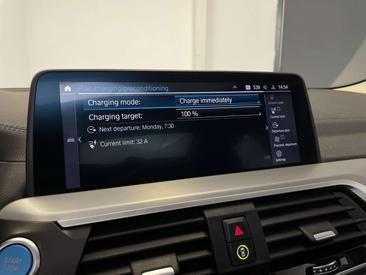 BMW iX3 Executive EDrive40 — photo 29