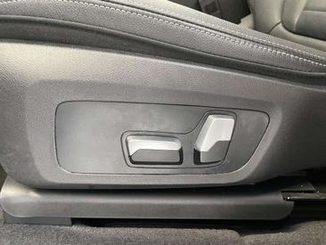 BMW iX3 Executive EDrive40 — photo 31