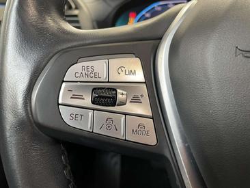BMW iX3 Executive EDrive40 — photo 34