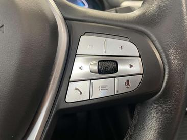BMW iX3 Executive EDrive40 — photo 35