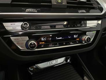 BMW iX3 Executive EDrive40 — photo 38