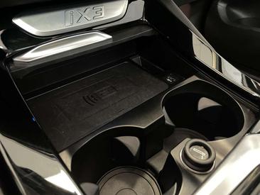 BMW iX3 Executive EDrive40 — photo 40